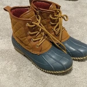 Tommy Hilfiger duck boots